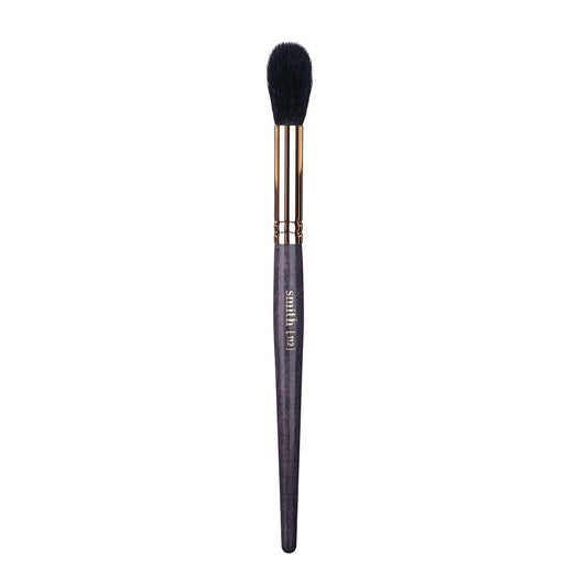 Front view of the Smith Cosmetics 112 Bronzer Brush
