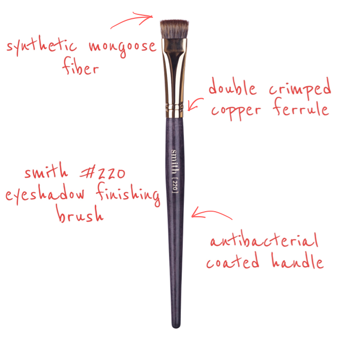 220 Eyeshadow Finishing Brush